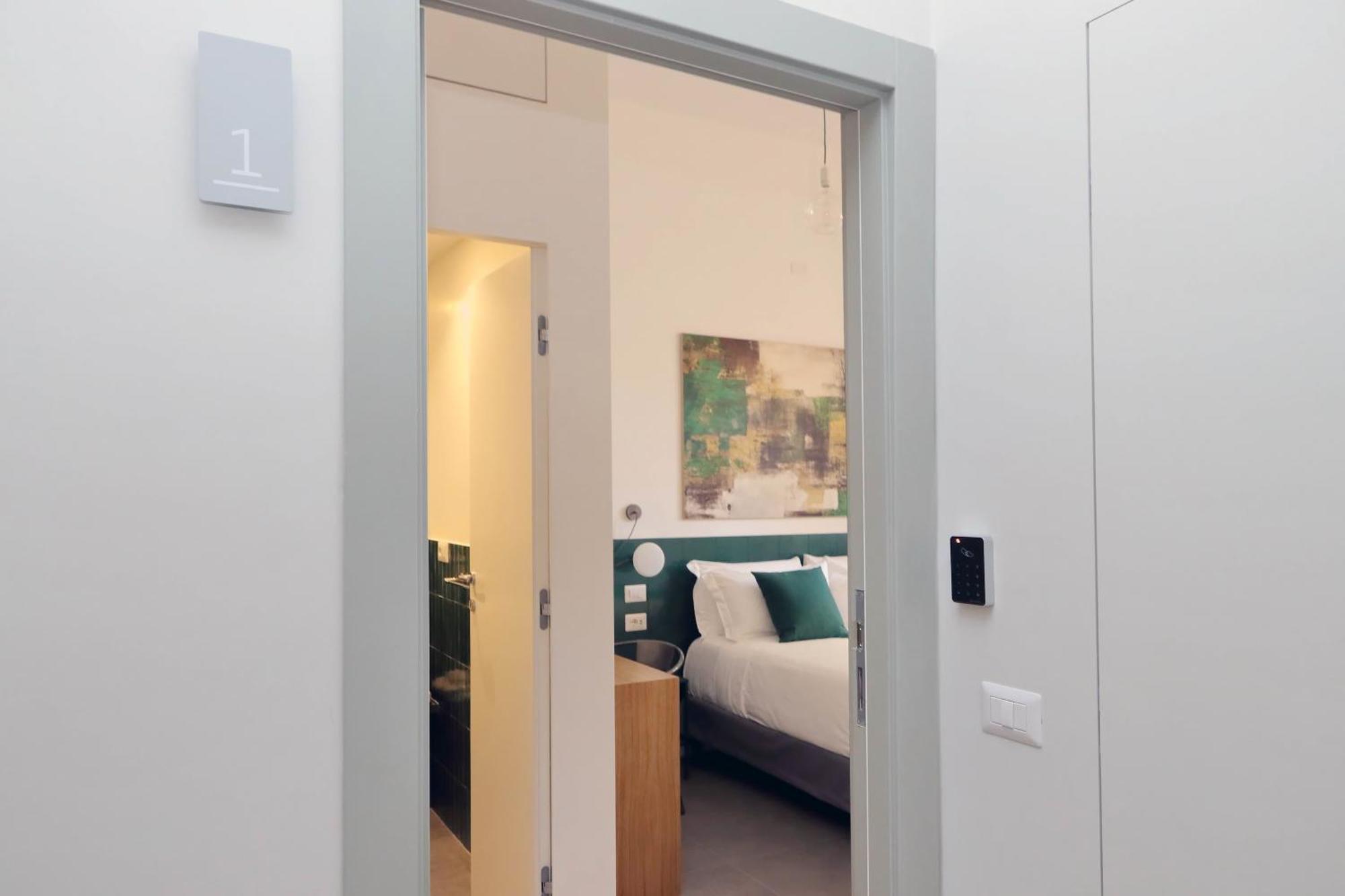 Ych-Montebello - Rooms Roma Exterior foto